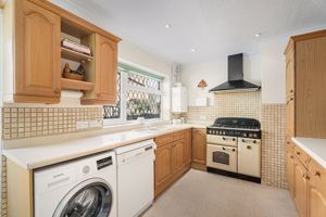 Kitchen/diner- click for photo gallery